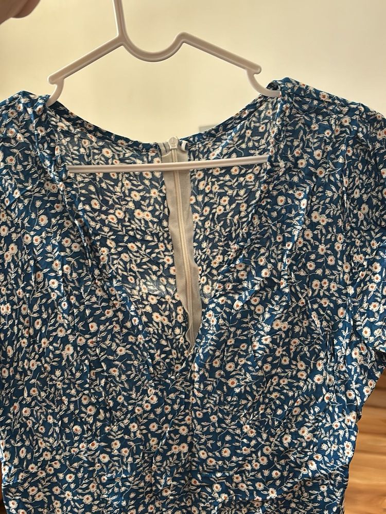 Floral Print V-Neck Dress