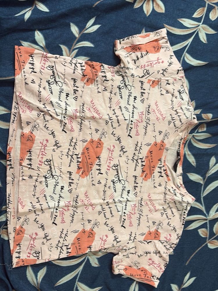 Oversized Cropped printed Tee