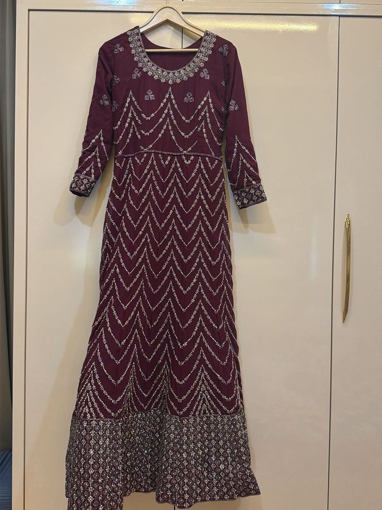Exquisite Embroidered Ethnic Gown