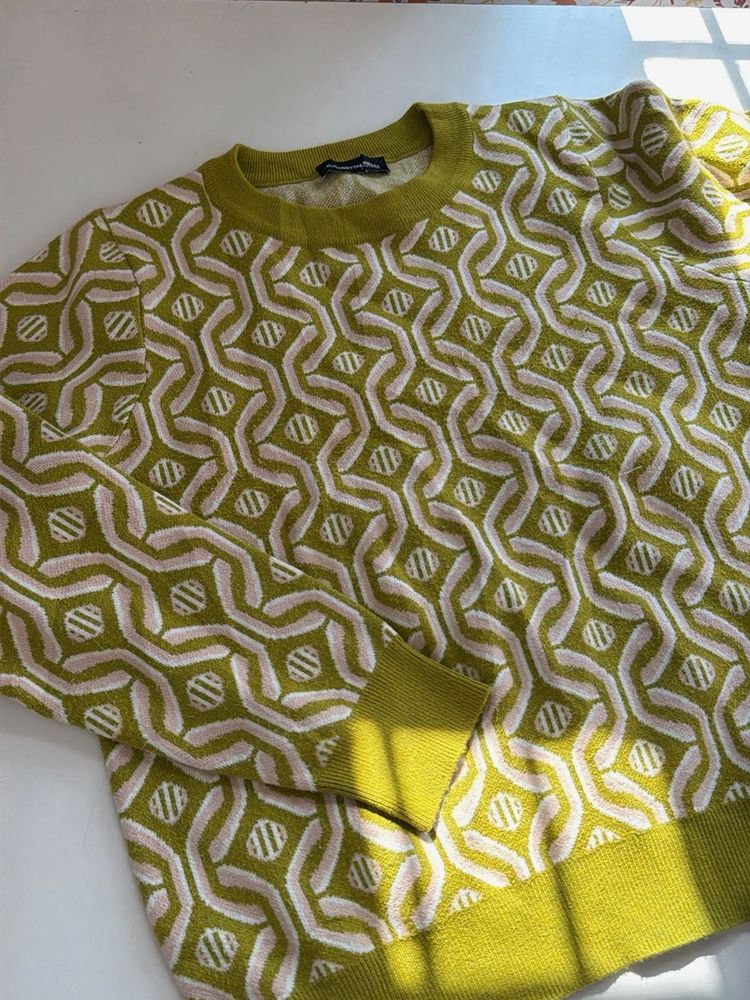 Green Geometric Pattern Knit Sweater