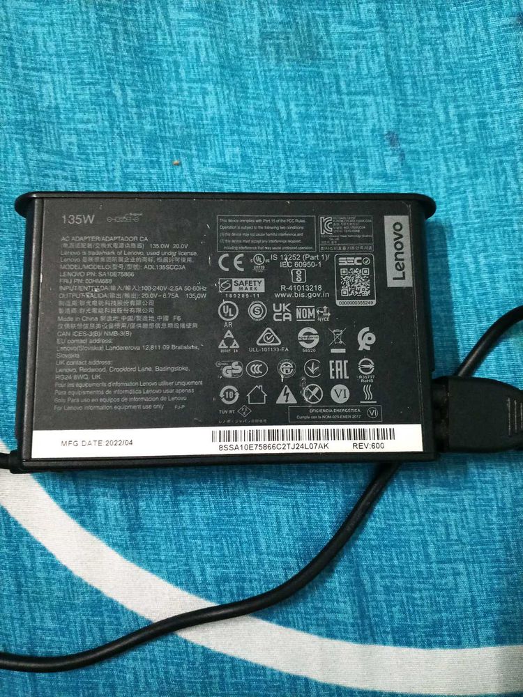 Lenovo 135W Laptop Charger new and original