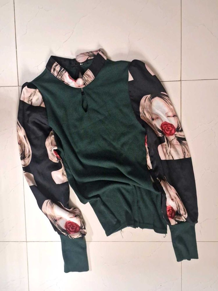 UNIQUE Printed Sleeve Top
