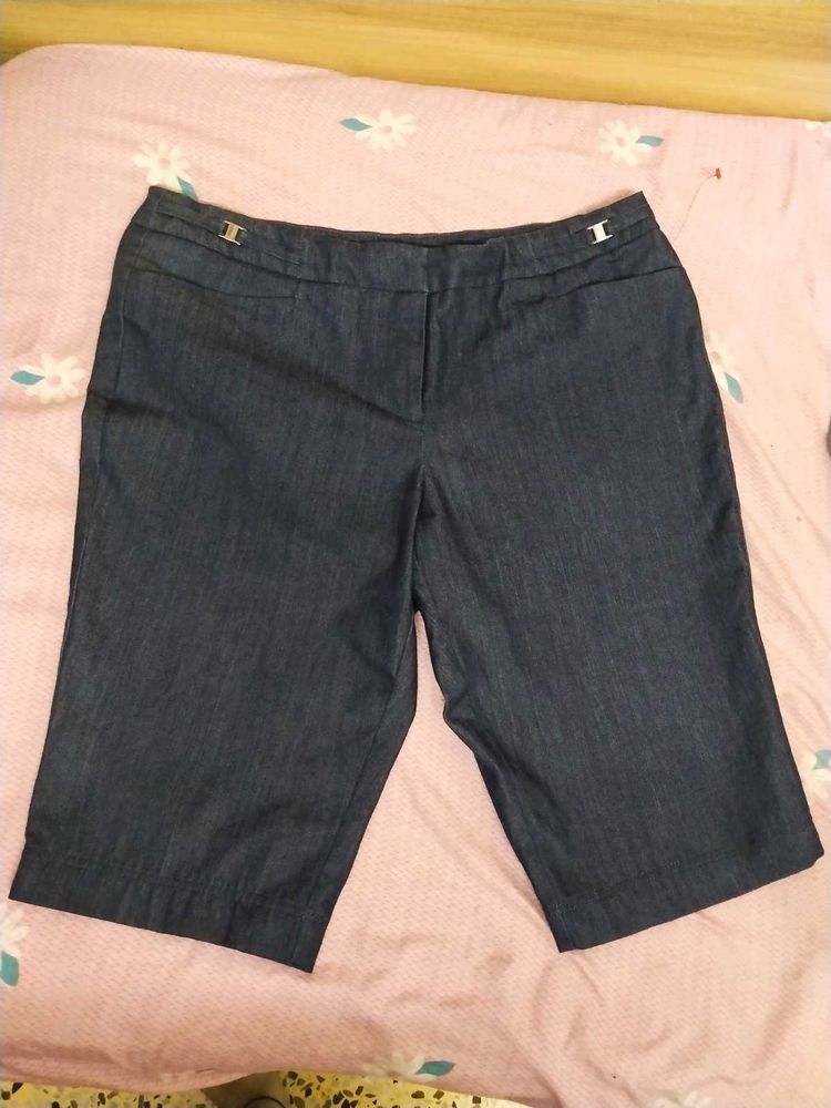 Dark Wash y2k Capris