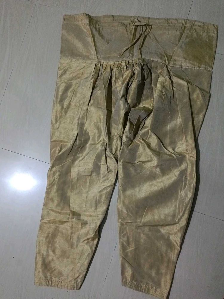 Ethnic Bottom