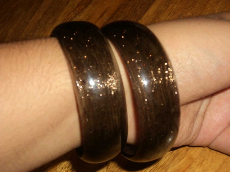Black and Gold Glass bangles