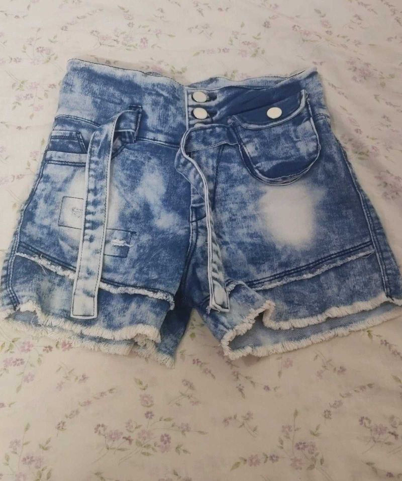 Trendy Girls Summer Shorts