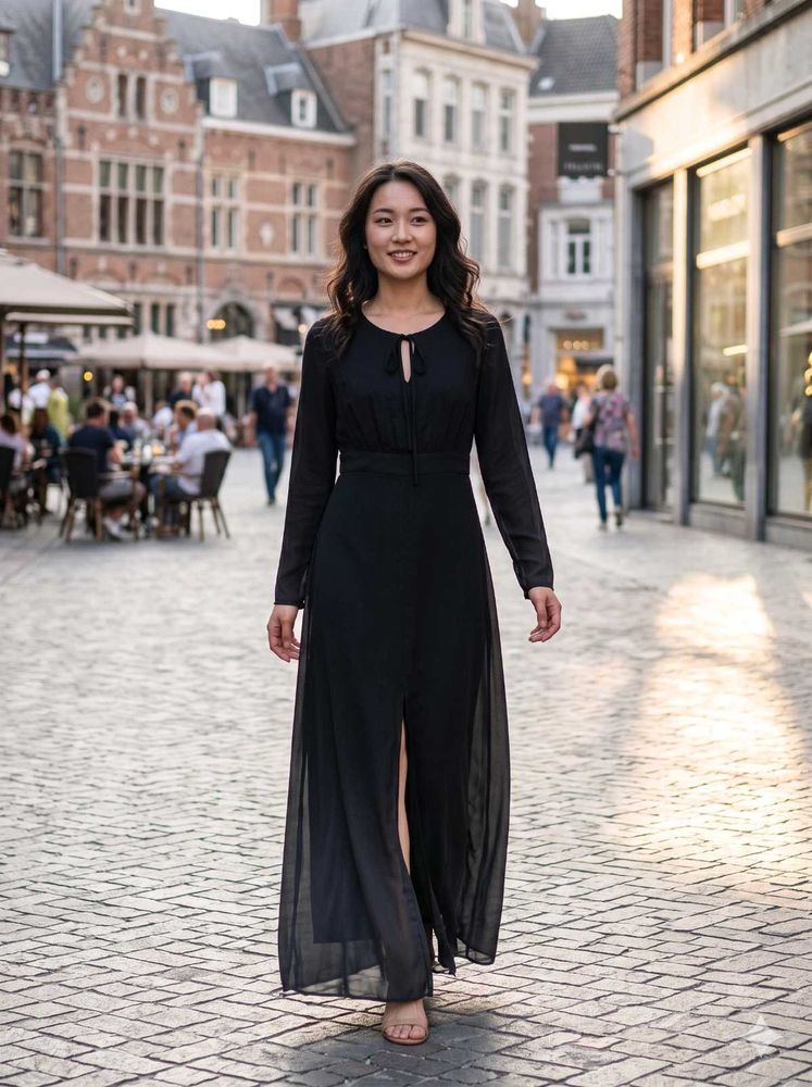 Elegant Black Maxi Dress