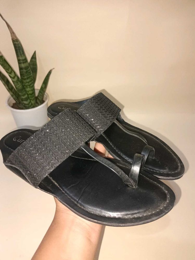 Black FLATS