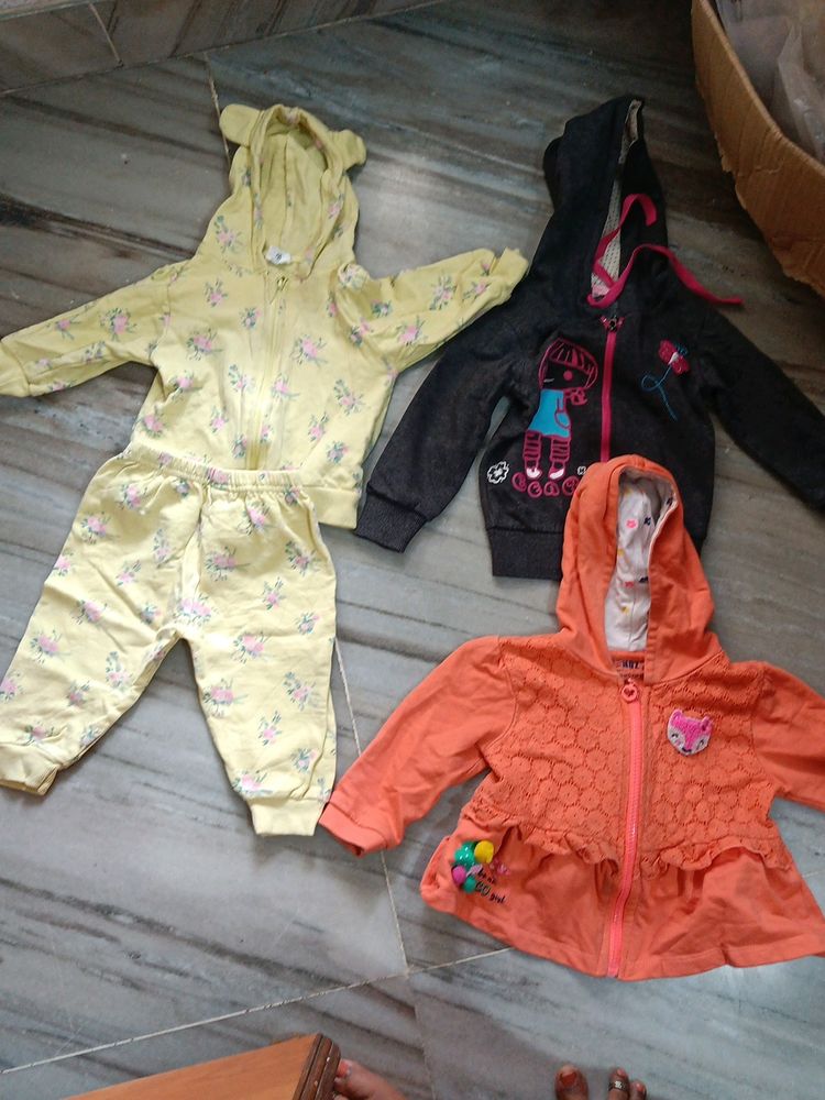 Offer Combo Of 4 Sweat Ware