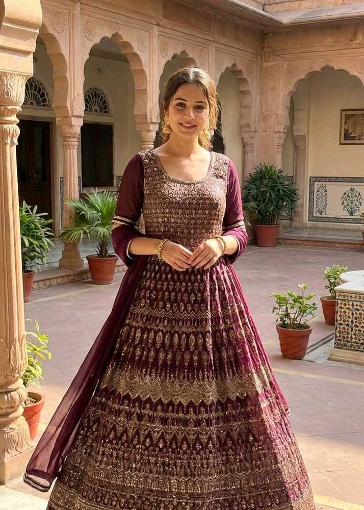 Elegant Purple 💜 Embroidered Gown Only 1time used