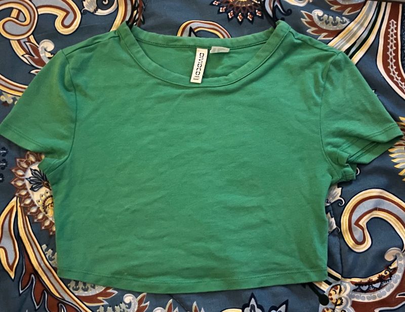 Green Cropped baby tee
