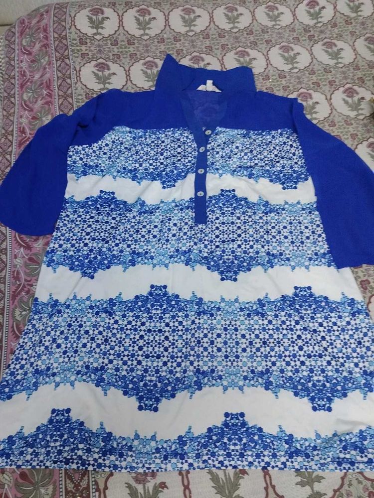 Blue &amp; White Print Top