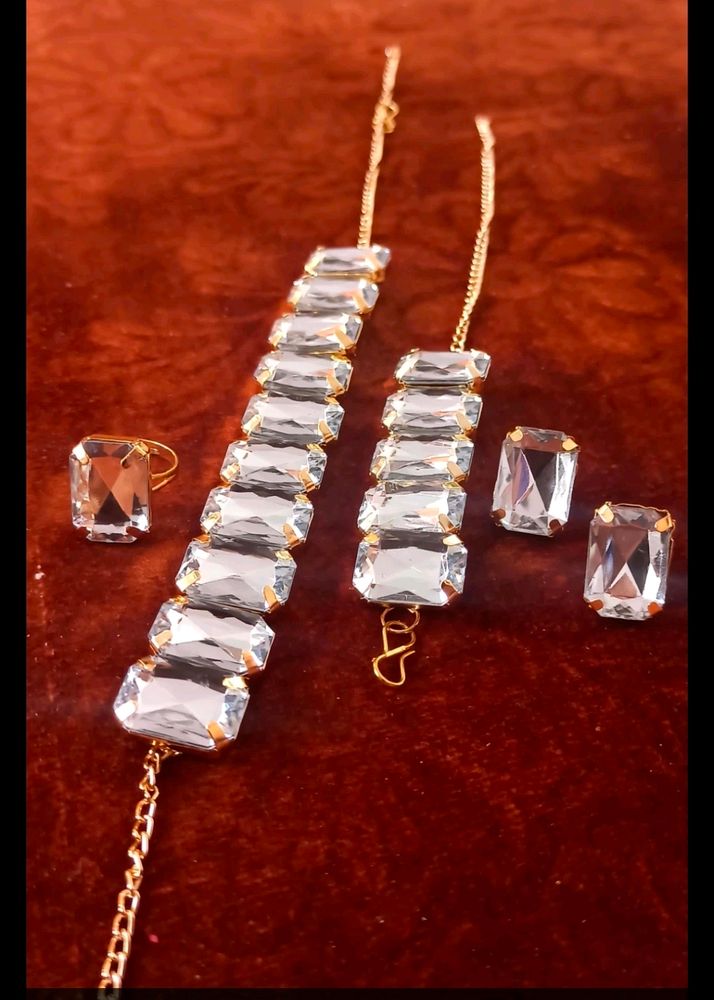Brand New Alloy Jewel Set
