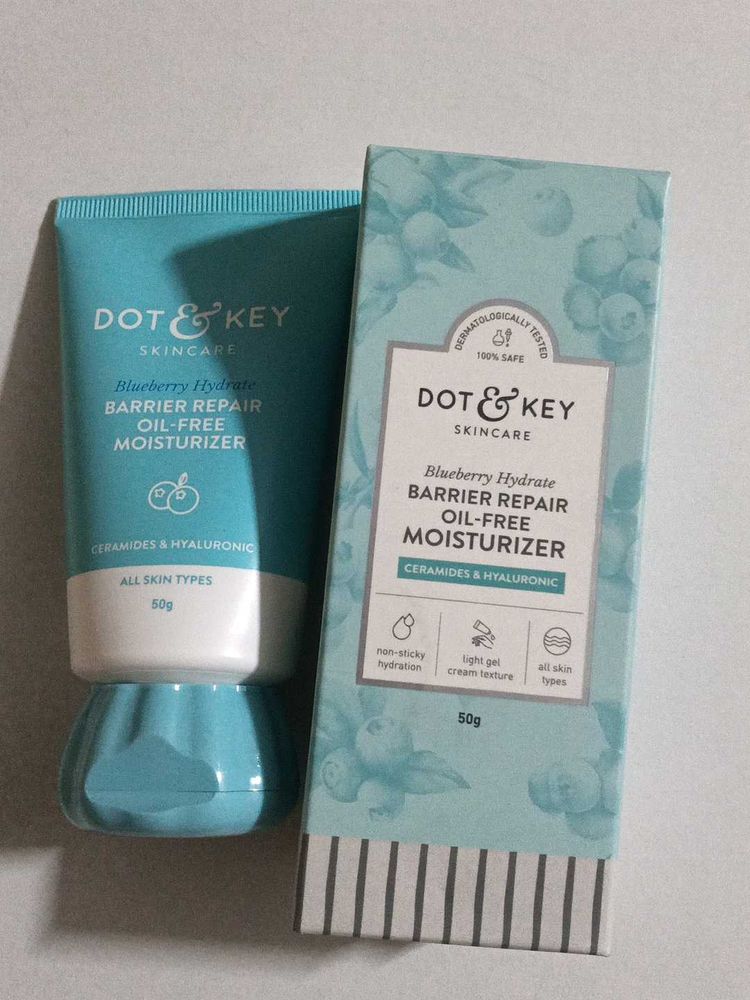 Dot &amp; Key Blueberry Moisturizer 50g
