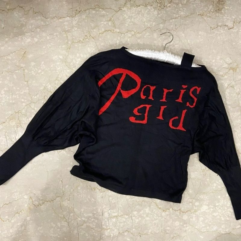 Very soft cutout sweater