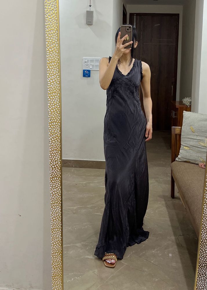 ZARA EMBROIDERED LONG MAXI DRESS