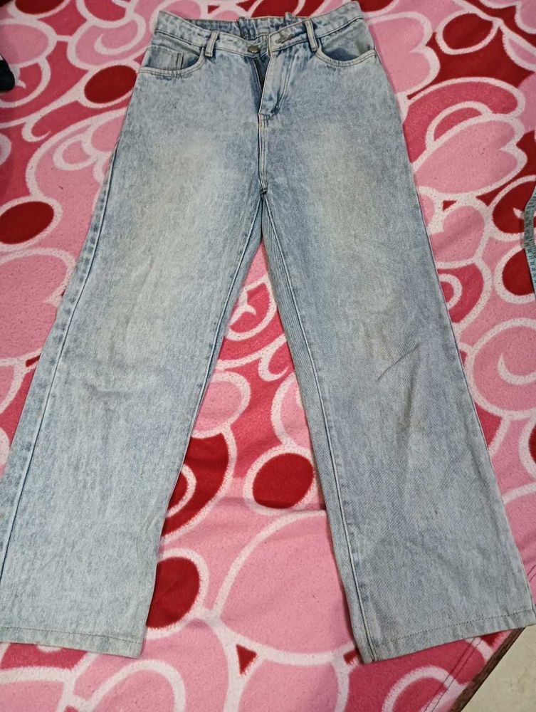 Light Wash Wide Leg Jeans