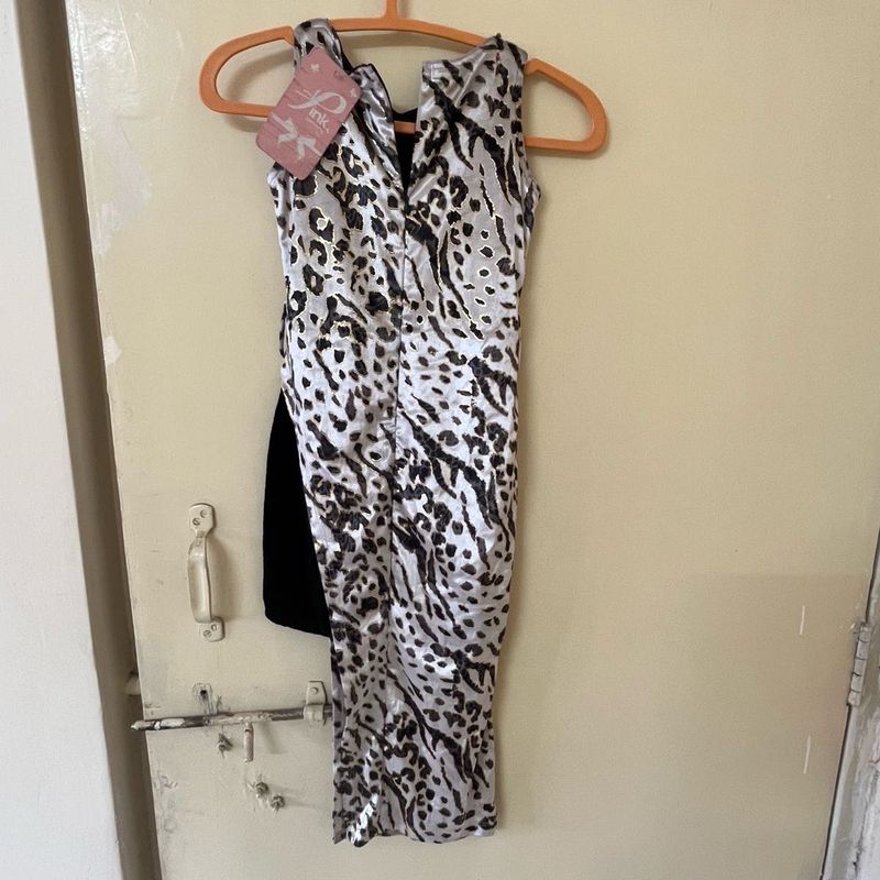 Chic Leopard Print Bodycon Dress