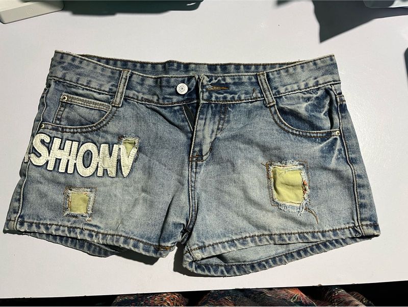 y2k denim shorts