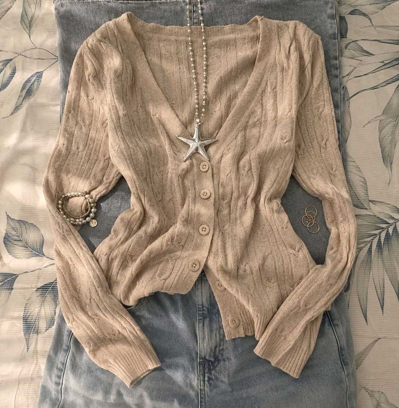 ᝰ.ᐟUrbanic Beige Cardigan<3.ᐟ