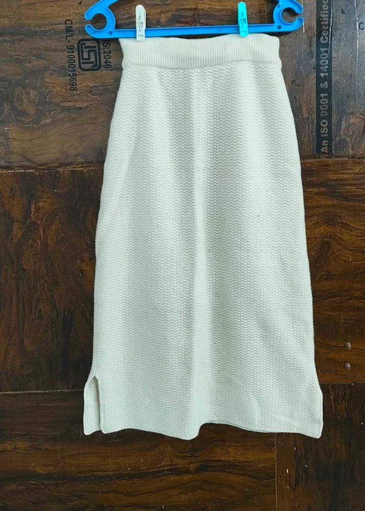 Chic Knit Midi Skirt