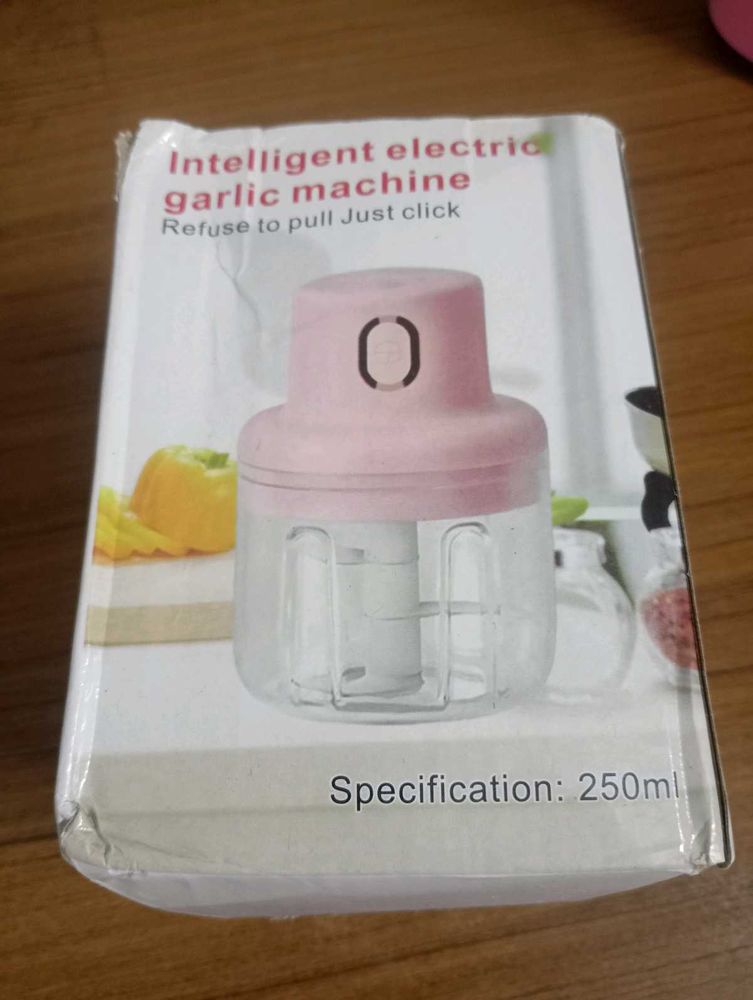 INTELLIGENT Electric Garlic Chopper
