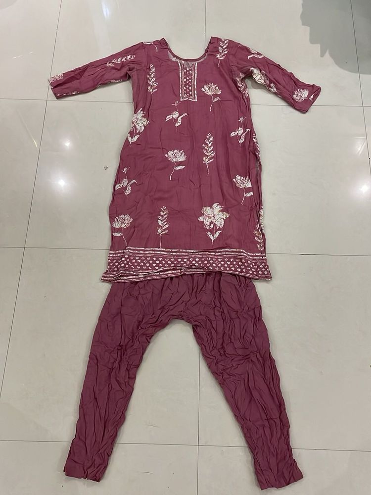 Daily wear pink stylish suit