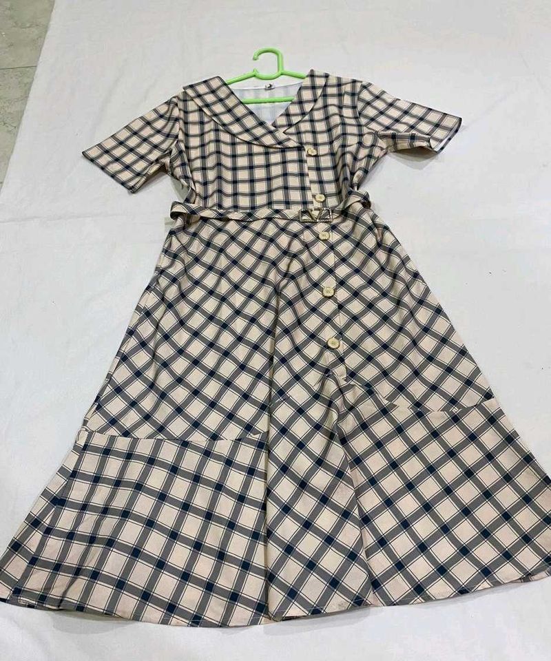 Vintage Plaid Button-Up Midi Dress