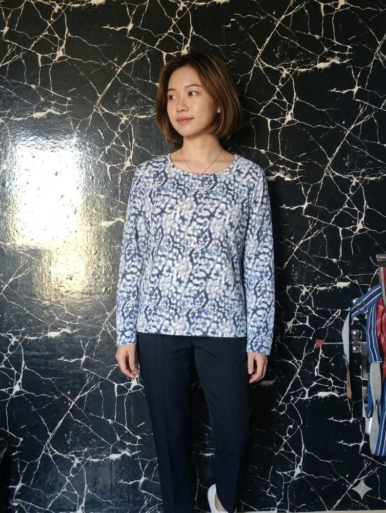 Blue Abstract Print Long Sleeve Top