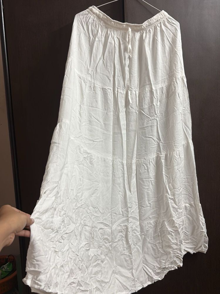 Flowy White Tiered Skirt