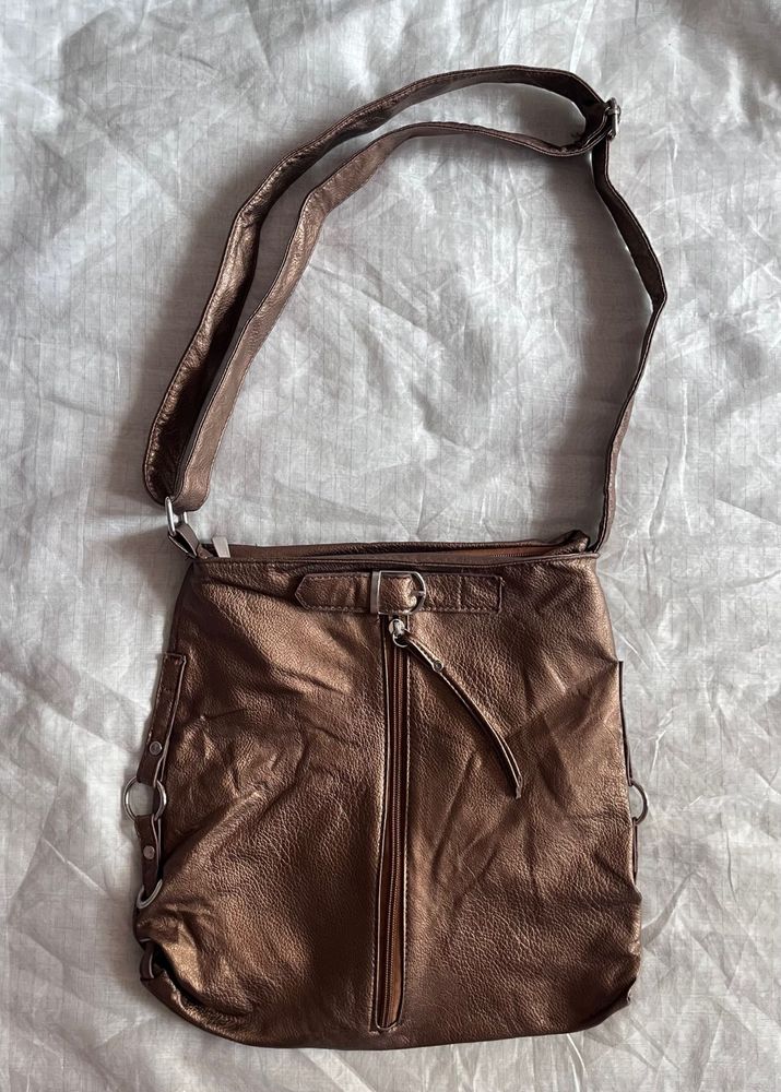 Stylish Bronze Shoulder Bag