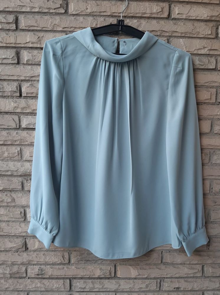 Elegant Light Blue Long Sleeve Blouse
