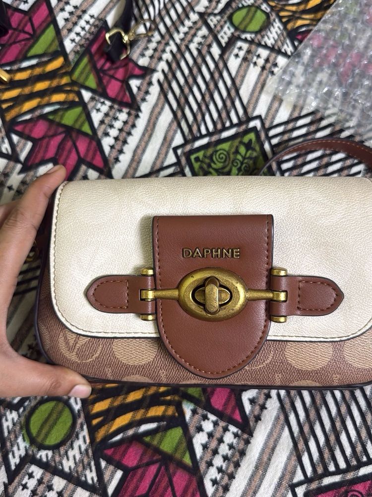 Daphne Handbag