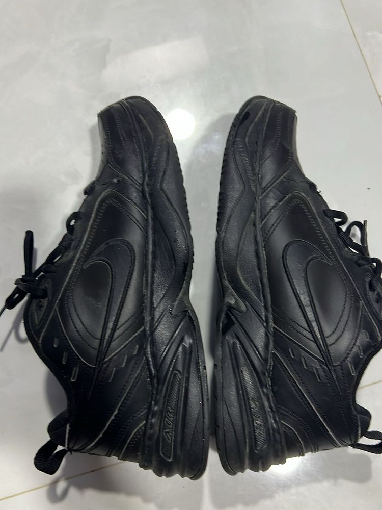 Nike Monarch IV Black Sneakers