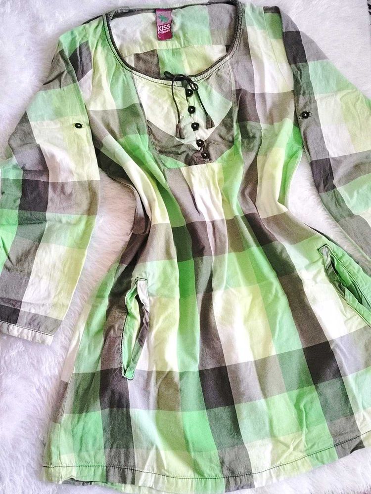 🎀 Beautiful Tunic Top ❣️