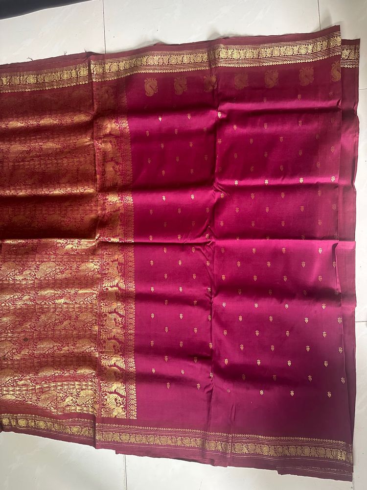 Maroon &amp; Gold Banarasi Saree