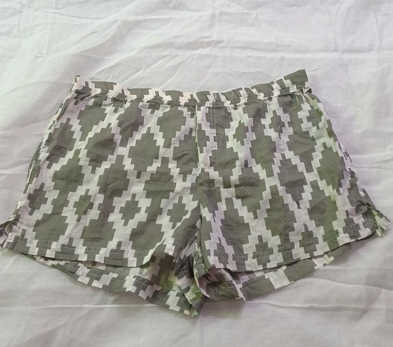 Geometric Print Shorts