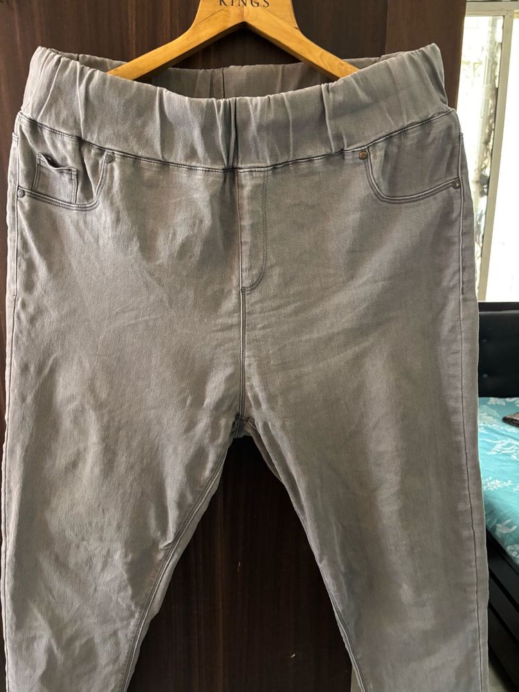Light Grey Elastic Waist Jeans