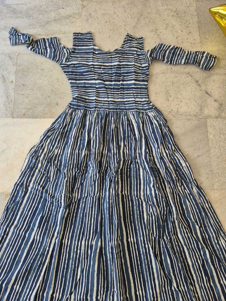Striped Cold Shoulder Casual Dress