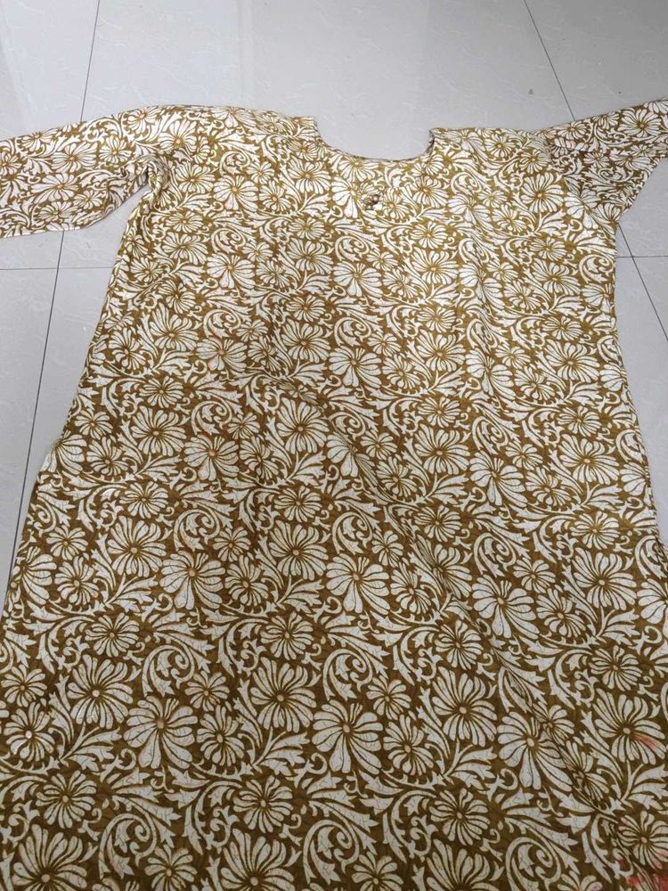 Beautiful Floral Print Kurta