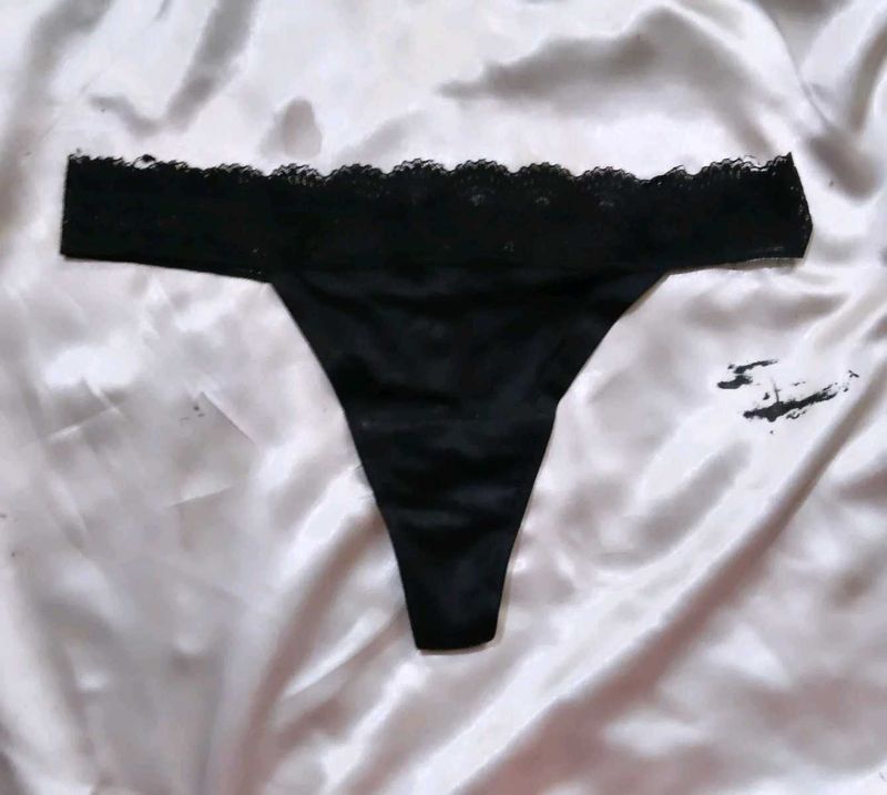 new sqeox Black Thong panty