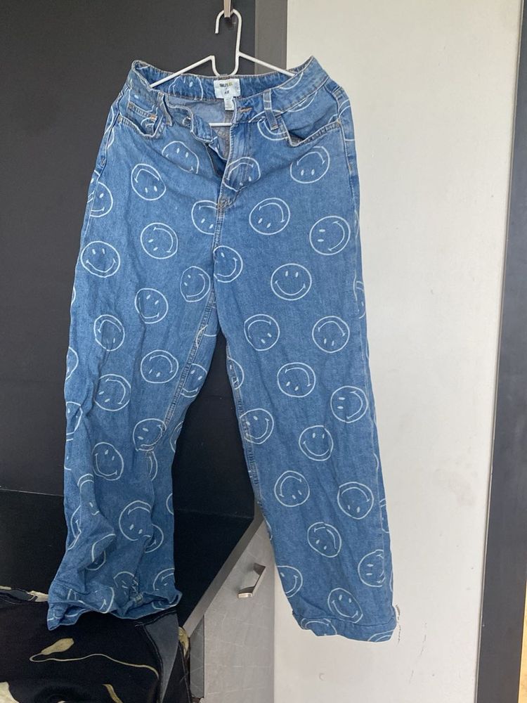 Madewell Smiley Jeans - Fun &amp; Trendy!