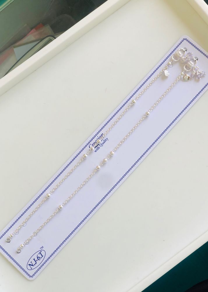 Pure Silver Payal (wt:-18.100g)