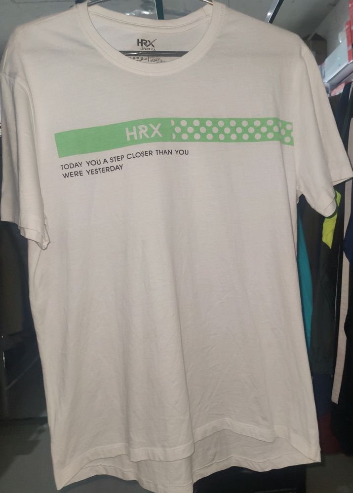 Hrx Men's Casual Tshirt. Like New. Good Condition.