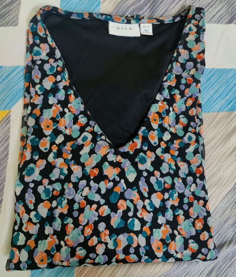 Vila Brand, Printed V-neck Top, 100% Polyester