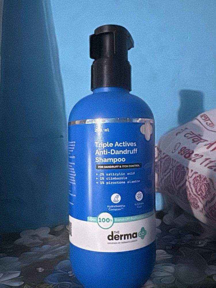 The Derma Co. Anti-Dandruff Shampoo