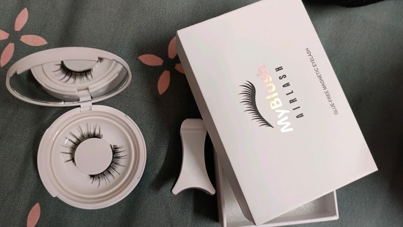 Brand New Magnetic Eyelashes