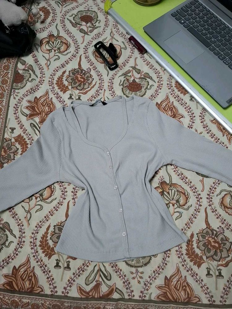 Ribbed Button-Up Long Sleeve Top