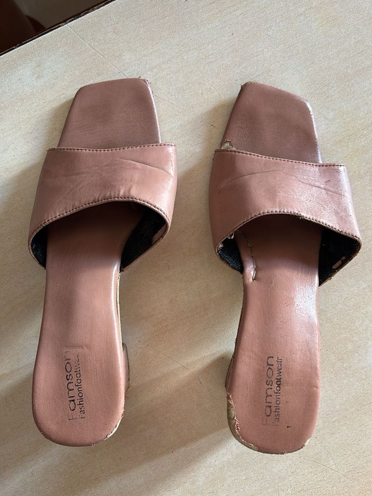 Stylish Women's Slip-On Sandals