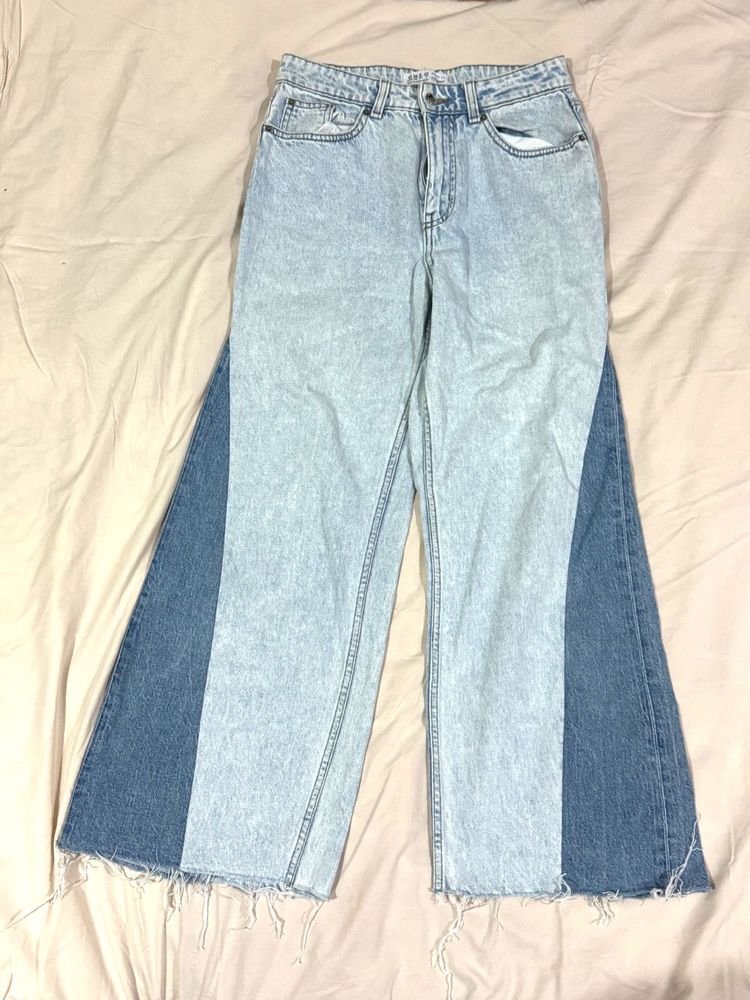 Unique Two-Tone Wide Leg Jeans